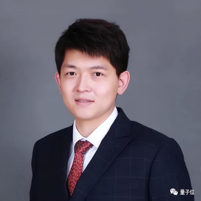 華為改進Transformer架構!盤古-π解決特征缺陷問題,同規模性能超LLaMA