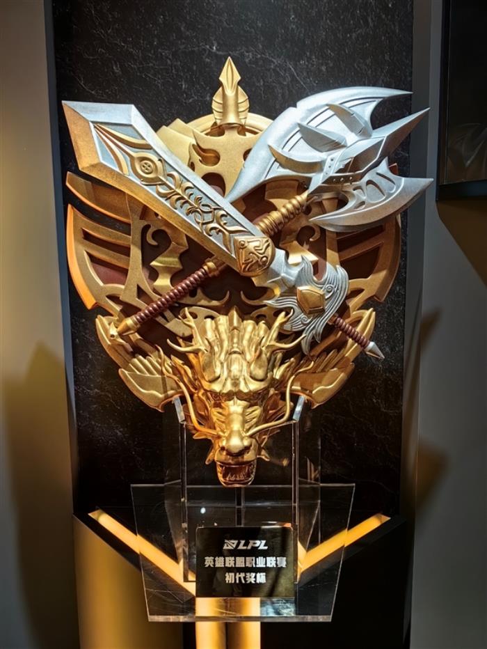LPL 2024春季賽正式開打 首戰即巔峰！Intel 14代酷睿強力助攻、升級AI