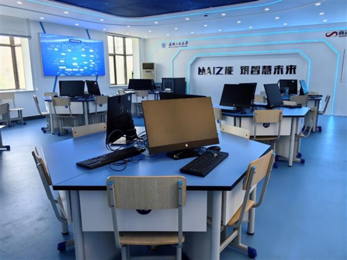 中國亟需400萬AI人才！Intel和武漢工程大學樹立了一個好榜樣