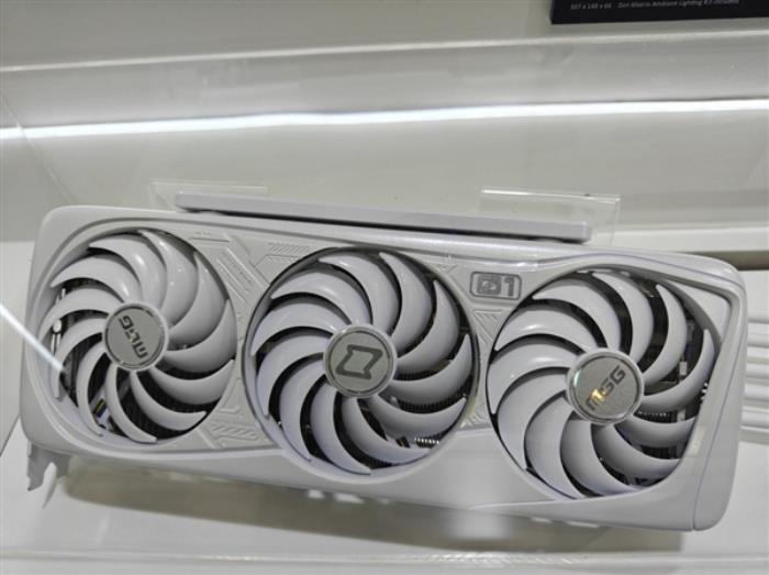 銘瑄多款AI新品集中亮相！還有神秘RTX 4080 SUPER顯卡現身