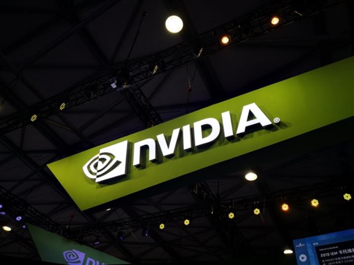 NVIDIA幾度瀕死仍成AI霸主：與黃仁勛共事者揭密關(guān)鍵原因