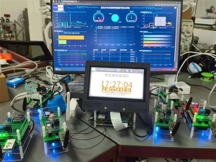 看看大學生設計的50套國產龍芯系統！釀酒監控、機器人絕了