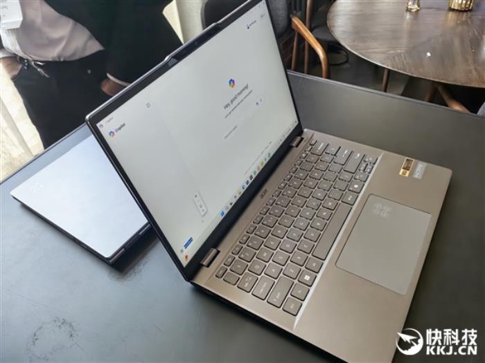 AI提升1843％！酷睿Ultra 200V系列正式發布：史上最快單核、功耗驟降50％