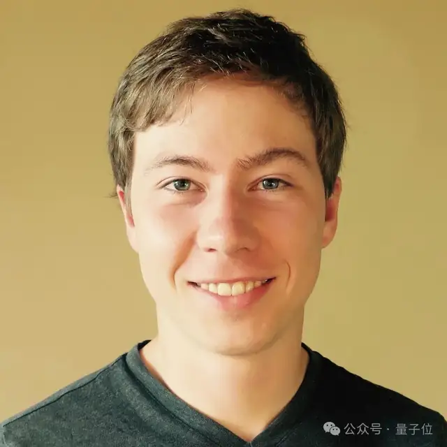 李飛飛創(chuàng)業(yè)融資16億!團(tuán)隊(duì)首次官宣:1/3華人面孔,老黃和“喬布斯”都投了