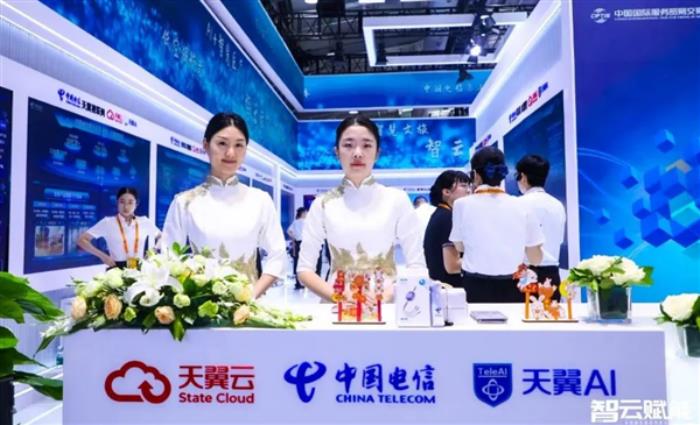 中國電信天翼云完成首個國產GPU萬卡訓練！4000億參數大模型