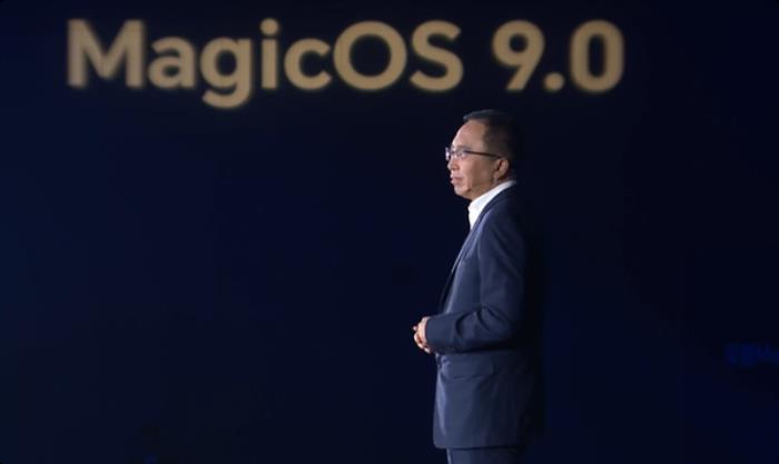 手機進入自動駕駛時代！榮耀MagicOS 9.0支持純AI視覺 三方零適配
