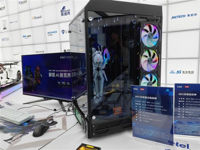臺式機(jī)邁入AI時代！Intel酷睿Ultra 200S/200V攜30款機(jī)型齊亮相