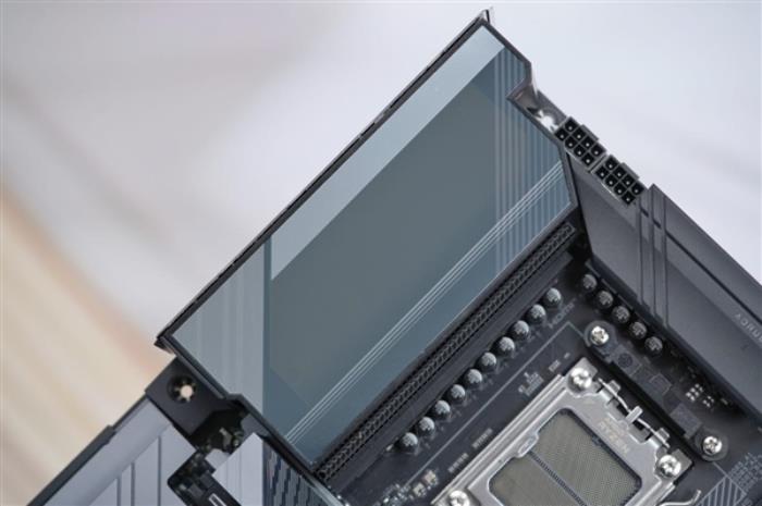 AI自動超頻！技嘉X870E AORUS MASTER超級雕主板圖賞
