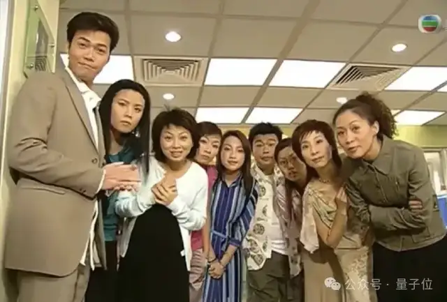 ICLR審稿集體搞抽象！評審結果寫半句，還有的求ta也不審，網友：科研人自己的春晚