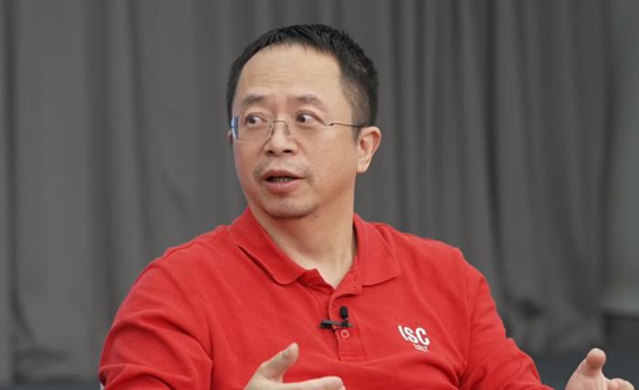 周鴻祎：AI永遠無法替代人腦 有些人在制造焦慮