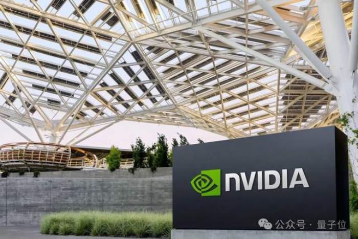 黃仁勛自掏腰包50億,手把手教AI公司用好GPU