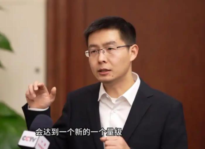 宇樹科技王興興：2025年AI人形機器人會達到“新量級”