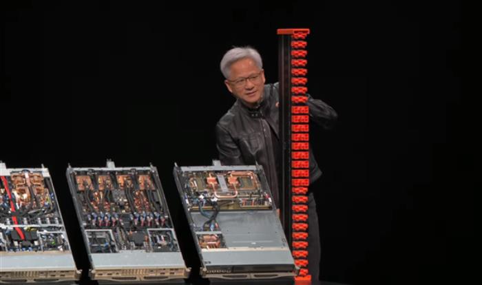黃仁勛痛批美國AI芯片管制！NVIDIA中國市占率已跌至50%